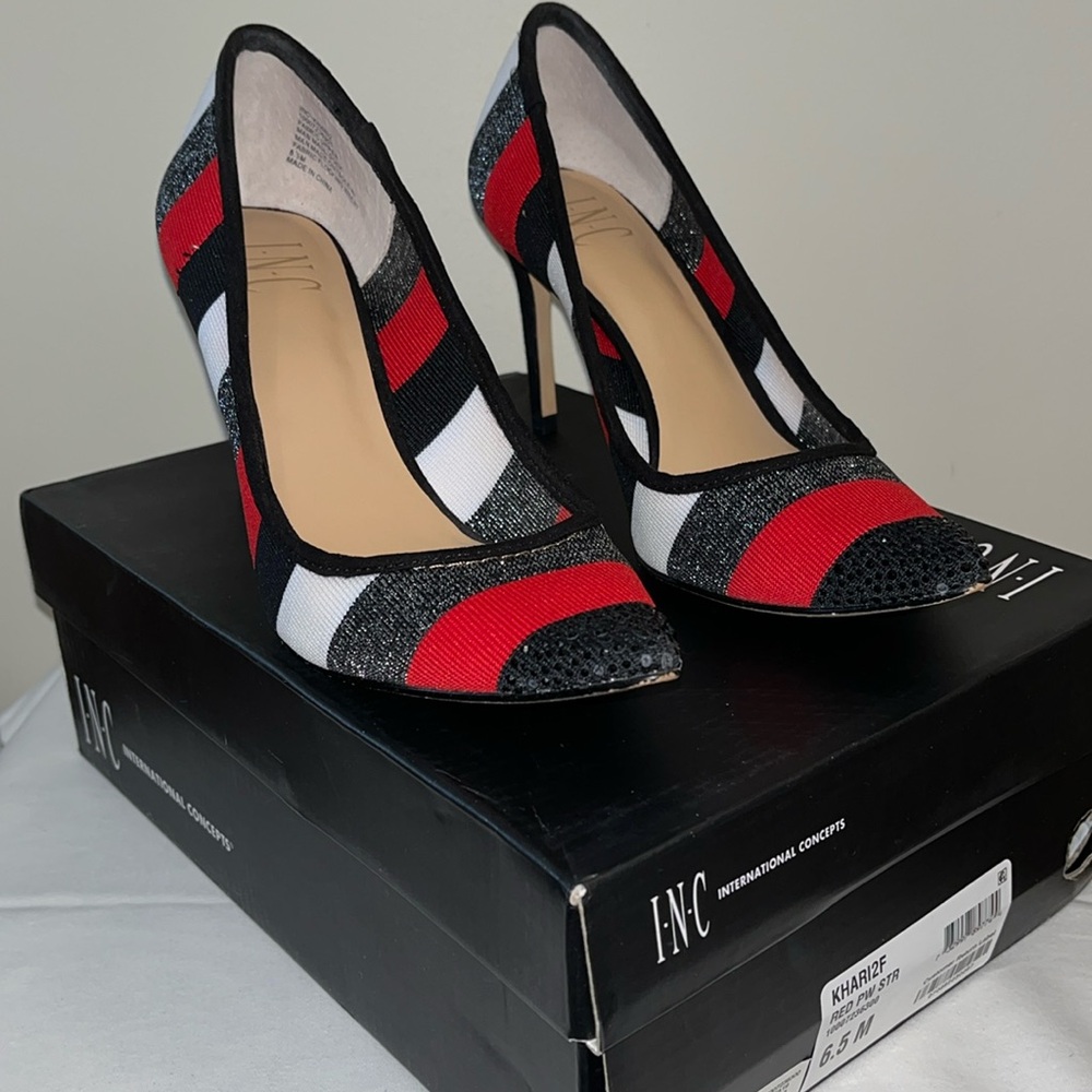 INC Striped Knit Fabric Red, White and Black Pump, size 6.5